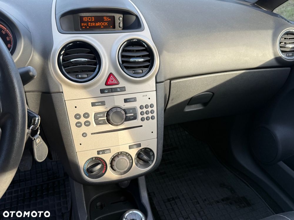 Opel Corsa 1.2 16V Enjoy - 7