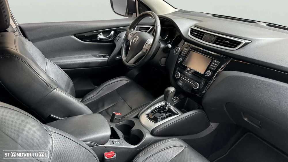 Nissan Qashqai 1.6 dCi Tekna Premium +Xtronic - 14