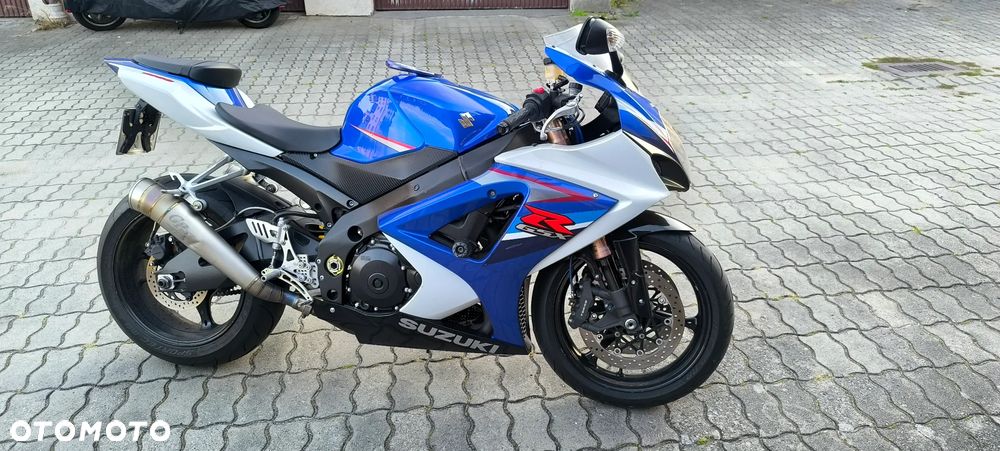 Suzuki GSX-R - 1