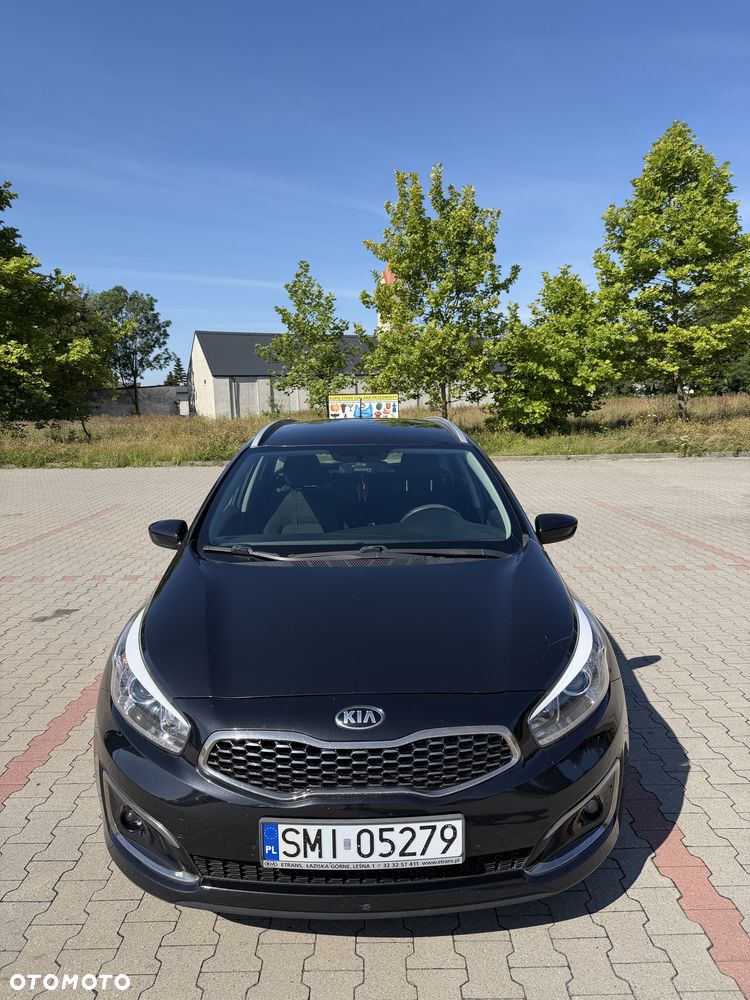 Kia Ceed - 7
