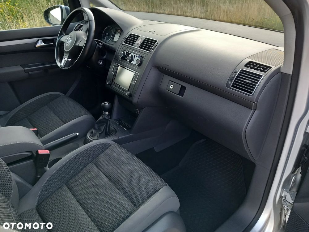 Volkswagen Touran 1.4 TSI EcoFuel Comfortline - 8