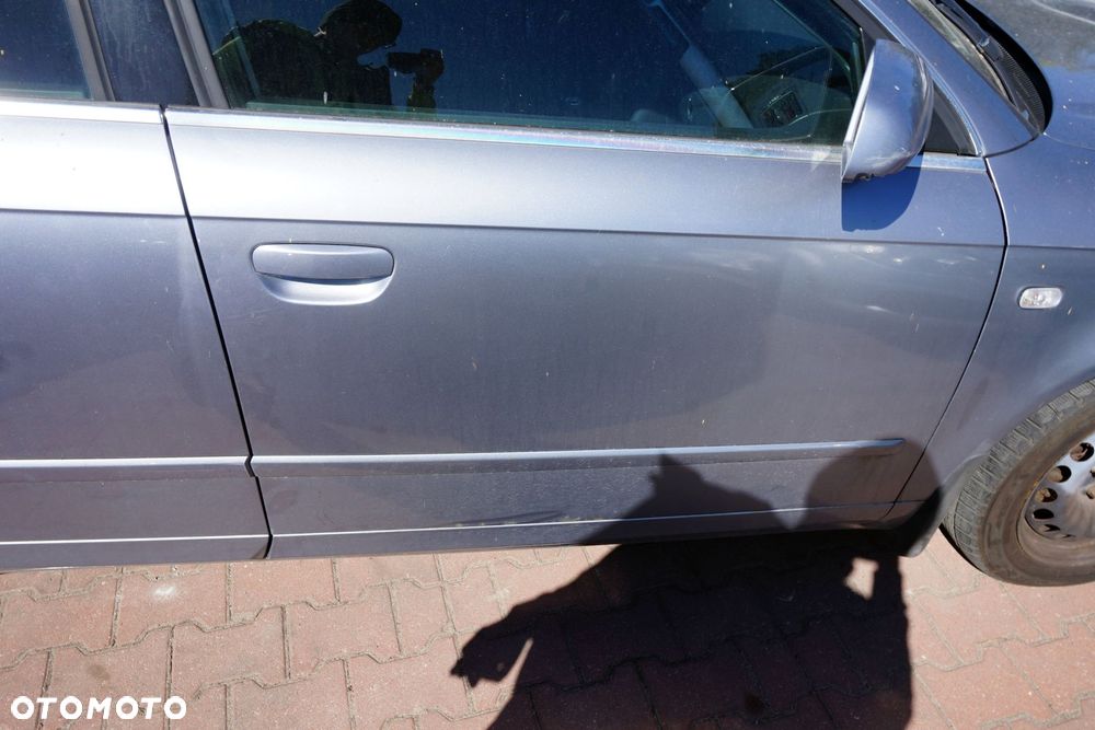 DRZWI PRZEDNIE PRAWE A4 B7 KOMBI LY7H  SZARY AUDI 2004-2008 - 3