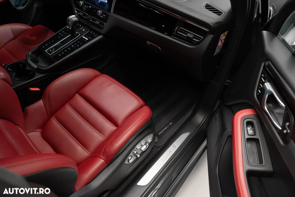 Porsche Macan S - 38