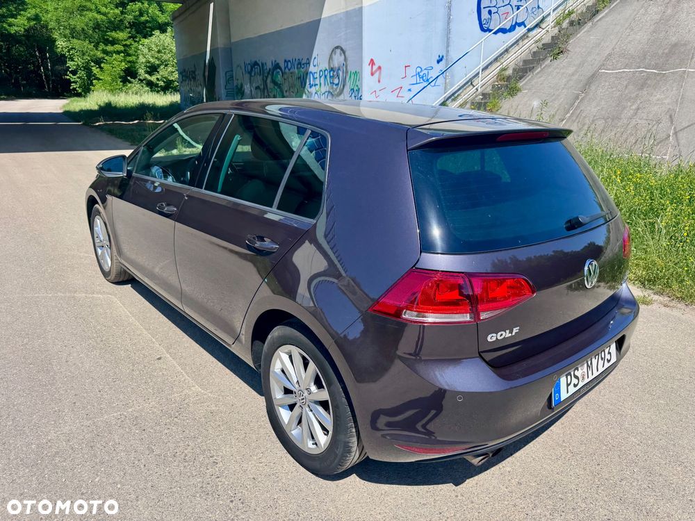 Volkswagen Golf 1.4 TSI BlueMotion Technology Lounge - 4