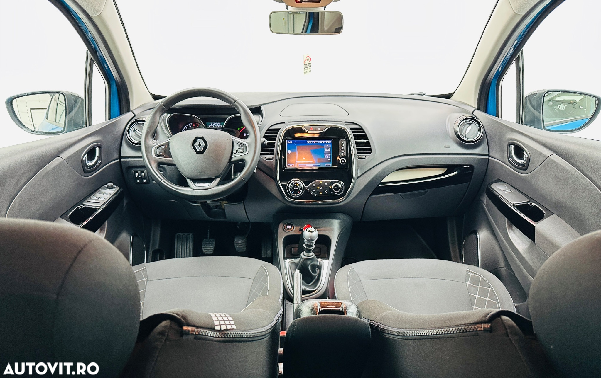 Renault Captur ENERGY TCe 120 Experience - 6