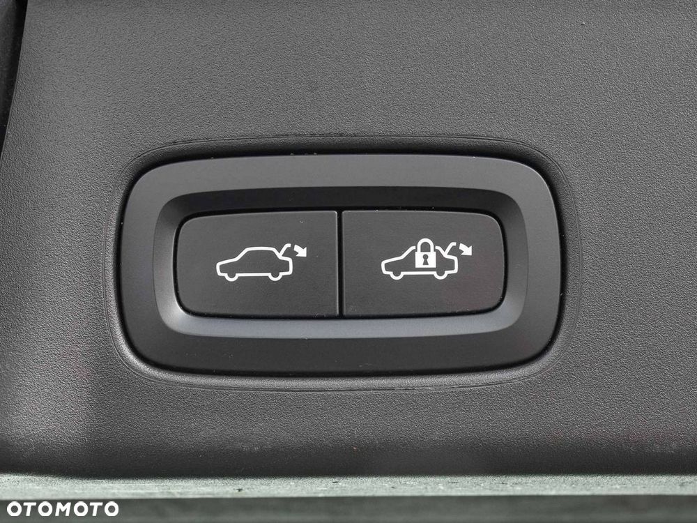 Volvo V90 B4 D AWD Plus Bright - 27
