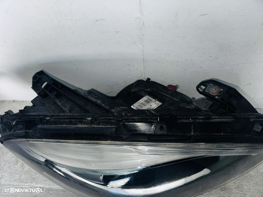 Farol Direito Mercedes B W245 - 11/18 - 3