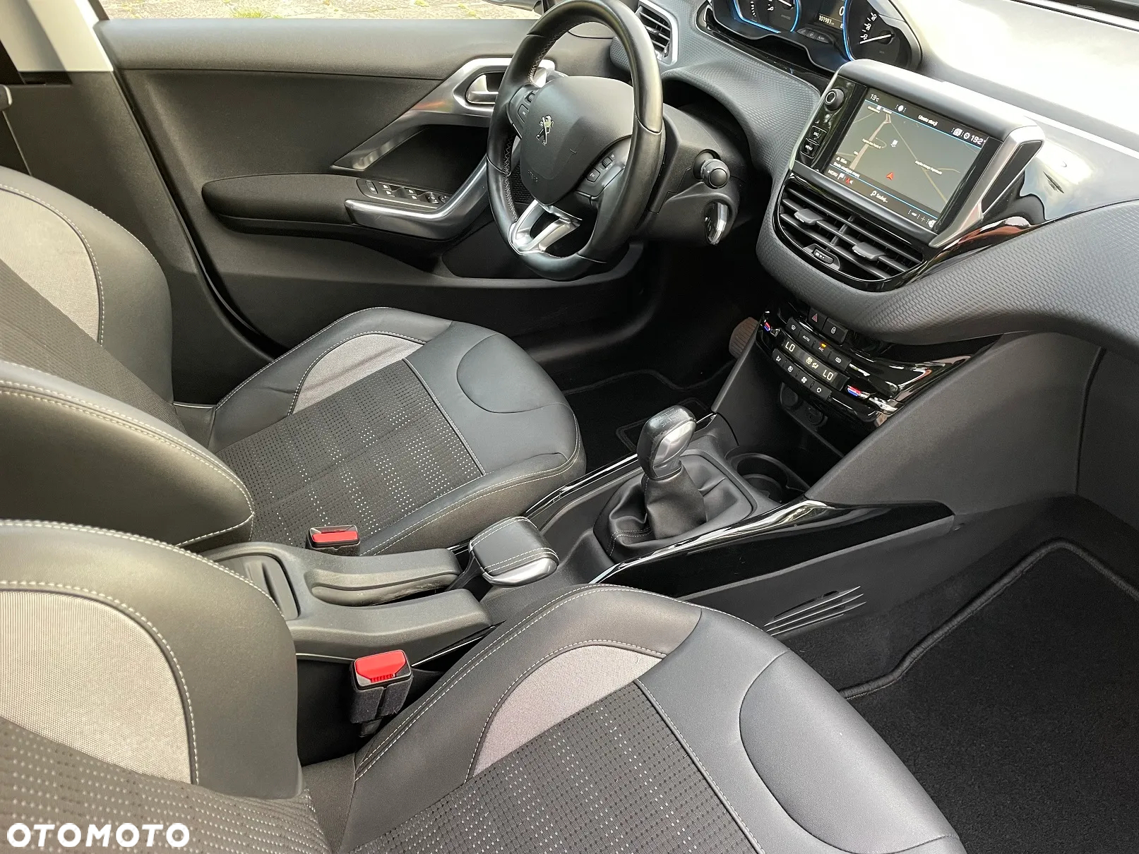 Peugeot 2008 - 2