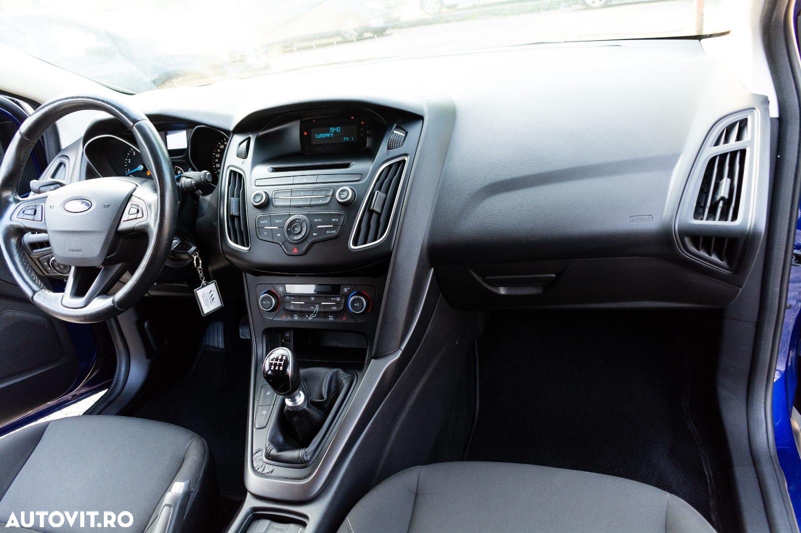 Ford Focus 1.0 EcoBoost Trend - 18