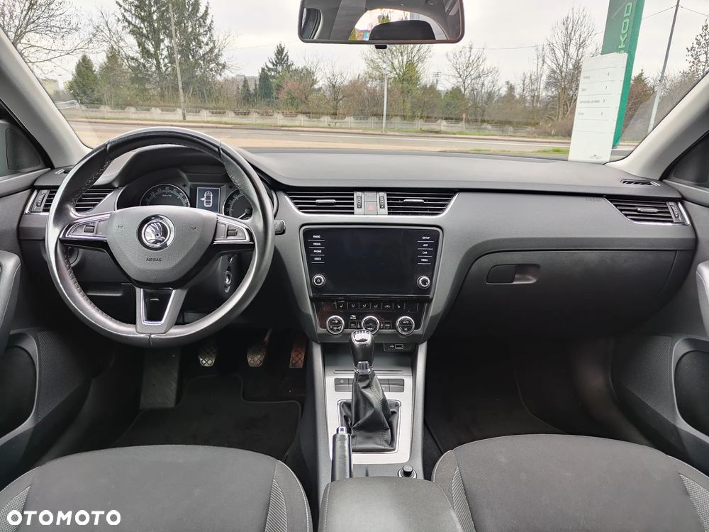 Skoda Octavia 1.6 TDI Ambition - 11