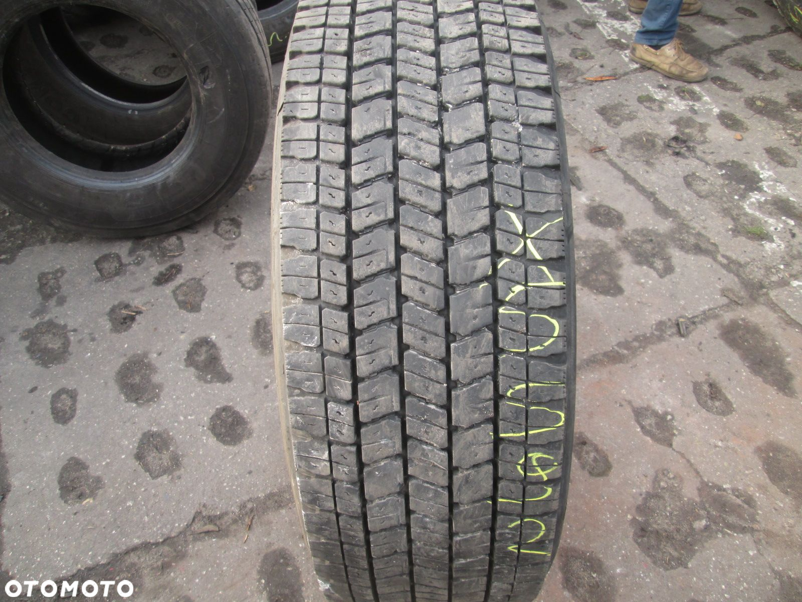 Opona ciężarowa 295/60r22.5 Bridgestone. Opony ciężarowe - 2