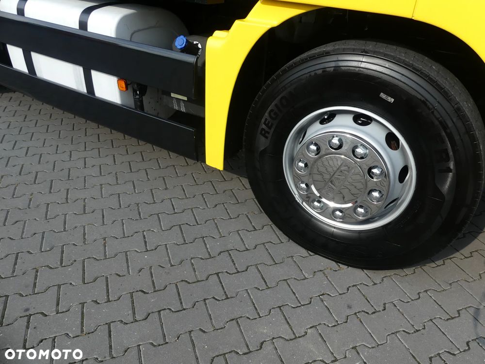 MAN TGS 26.360 / 6x4 / EURO 5 / MANUAL / PALFINGER PK 16001 / - 17