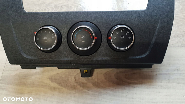 Panel sterownik klimatyzacji Master IV 19r-