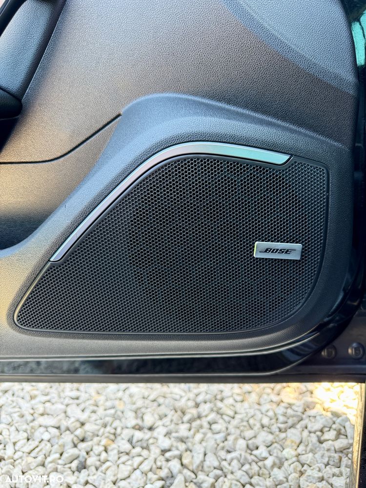 Renault Megane ENERGY dCi 130 BOSE EDITION - 16