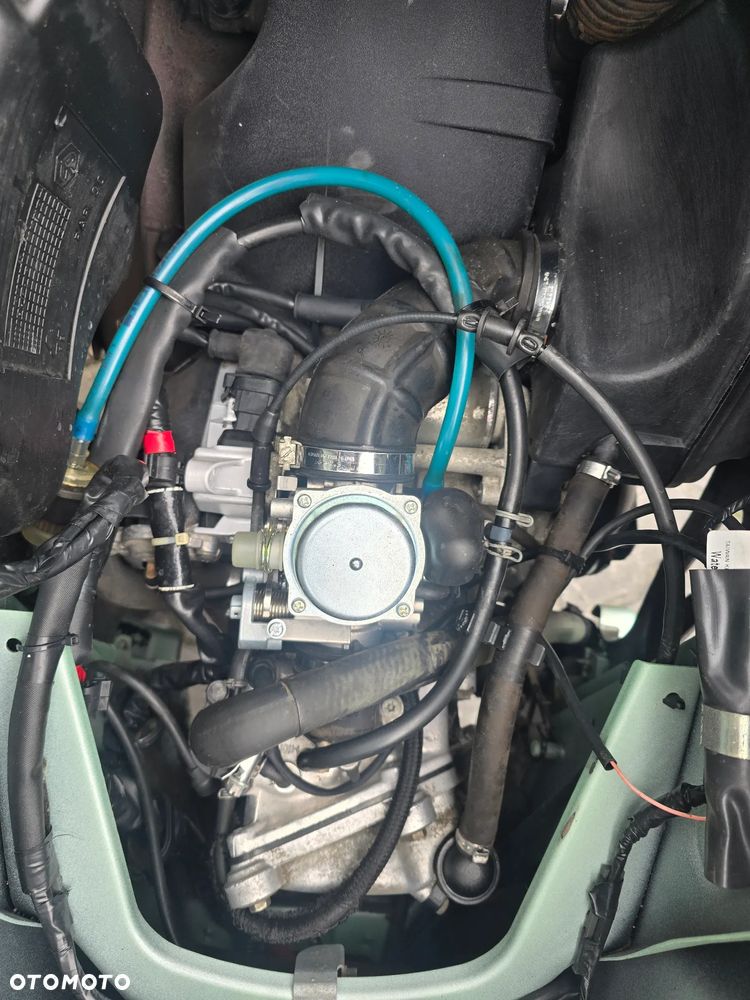 Vespa GTS - 8