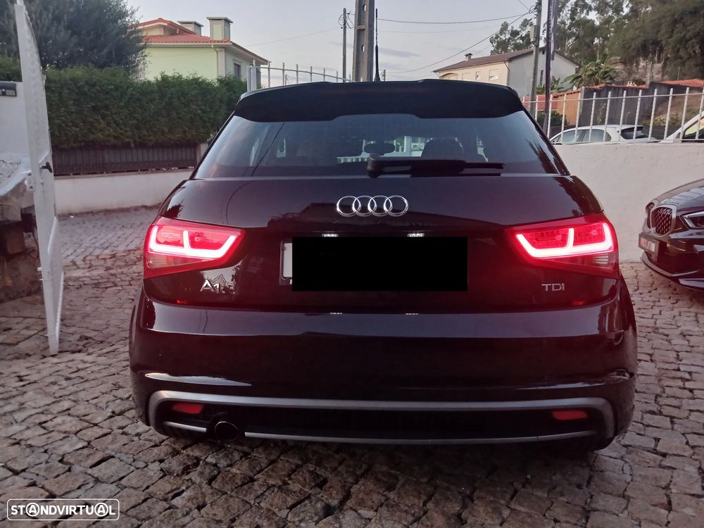 Audi A1 Sportback 1.6 TDI S-line - 3
