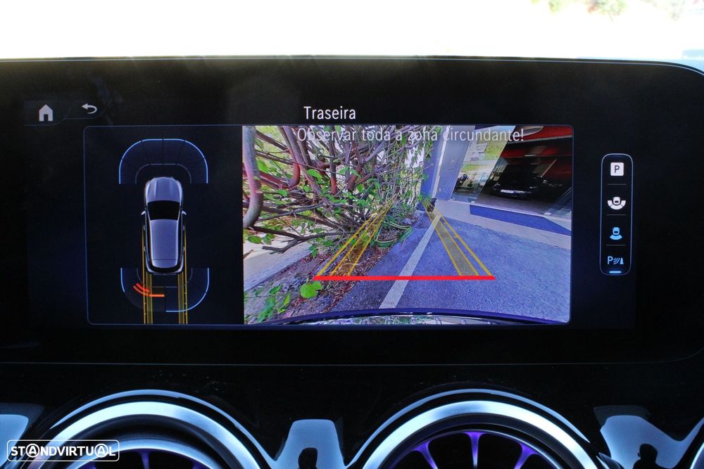 Mercedes-Benz GLA 180 d AMG Line - 13