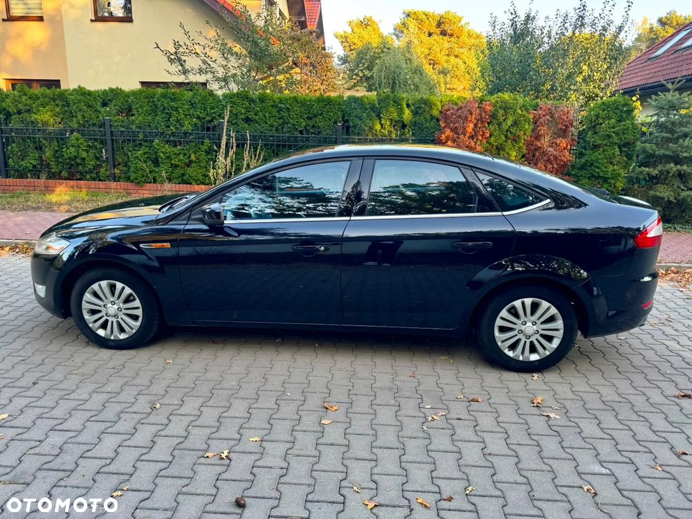 Ford Mondeo - 16