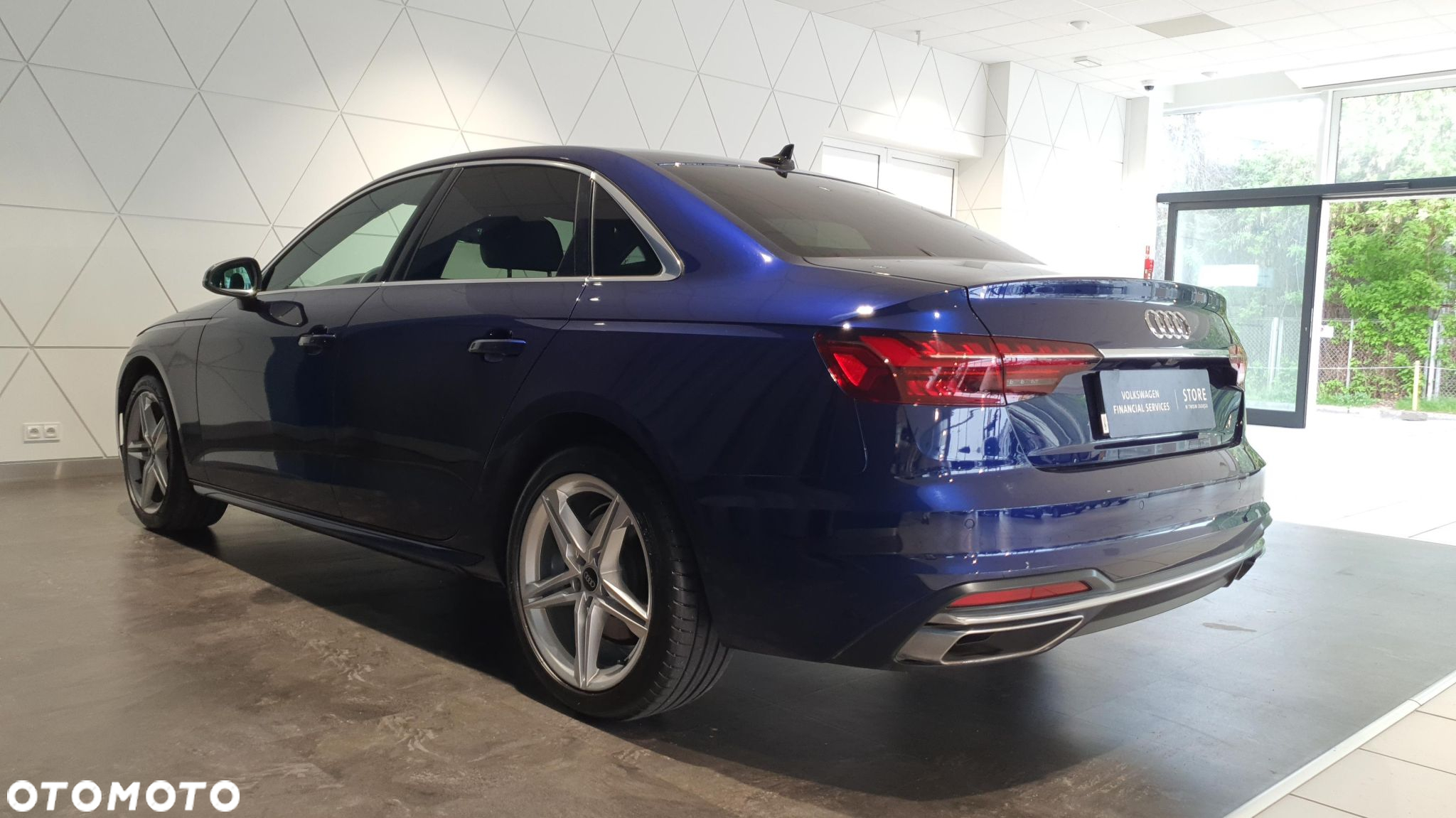 Audi A4 35 TFSI mHEV Advanced S tronic - 3