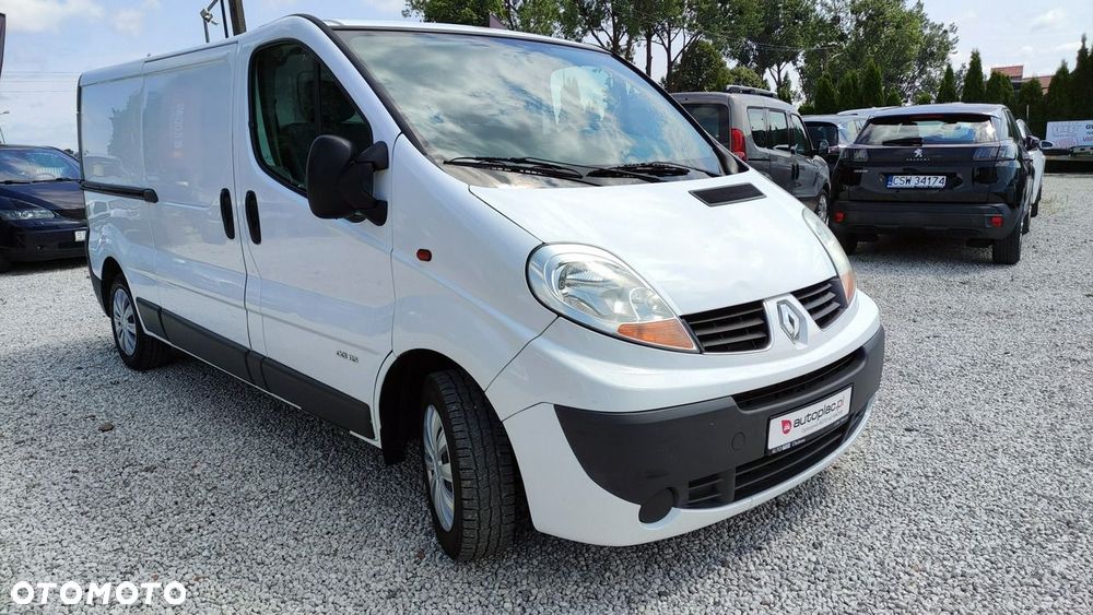 Renault Trafic - 2