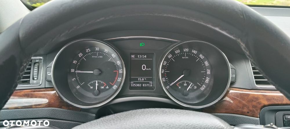 Skoda Superb 2.0 TDI Elegance - 6