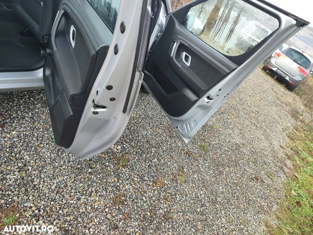 Skoda Roomster 1.4 Comfort - 8