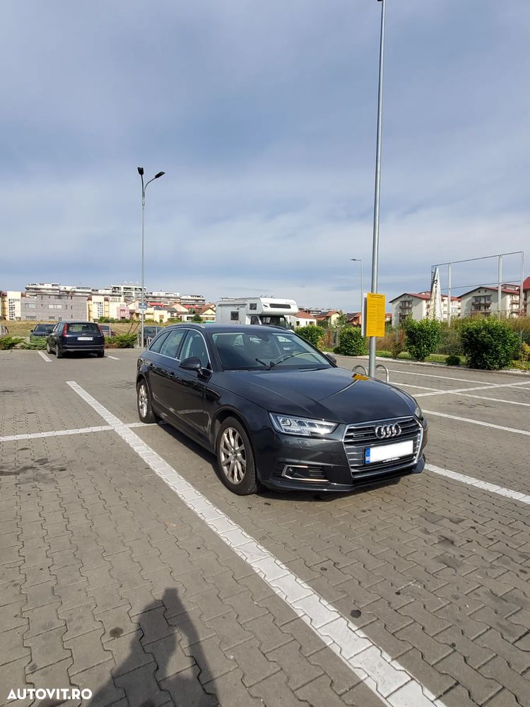 Audi A4 Avant 40 TDI S tronic quattro - 4