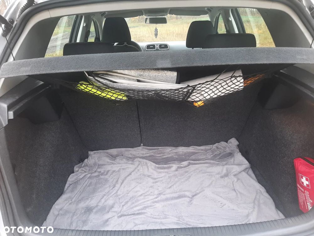 Volkswagen Golf 1.6 TDI DPF BlueMotion Technology Comfortline - 8