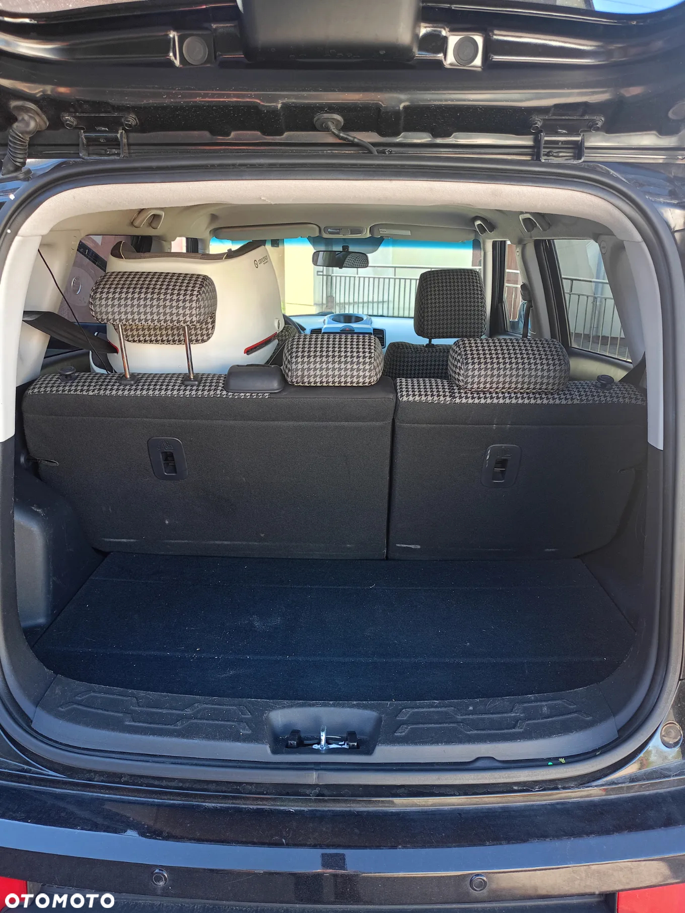 Kia Soul 1.6 L - 8