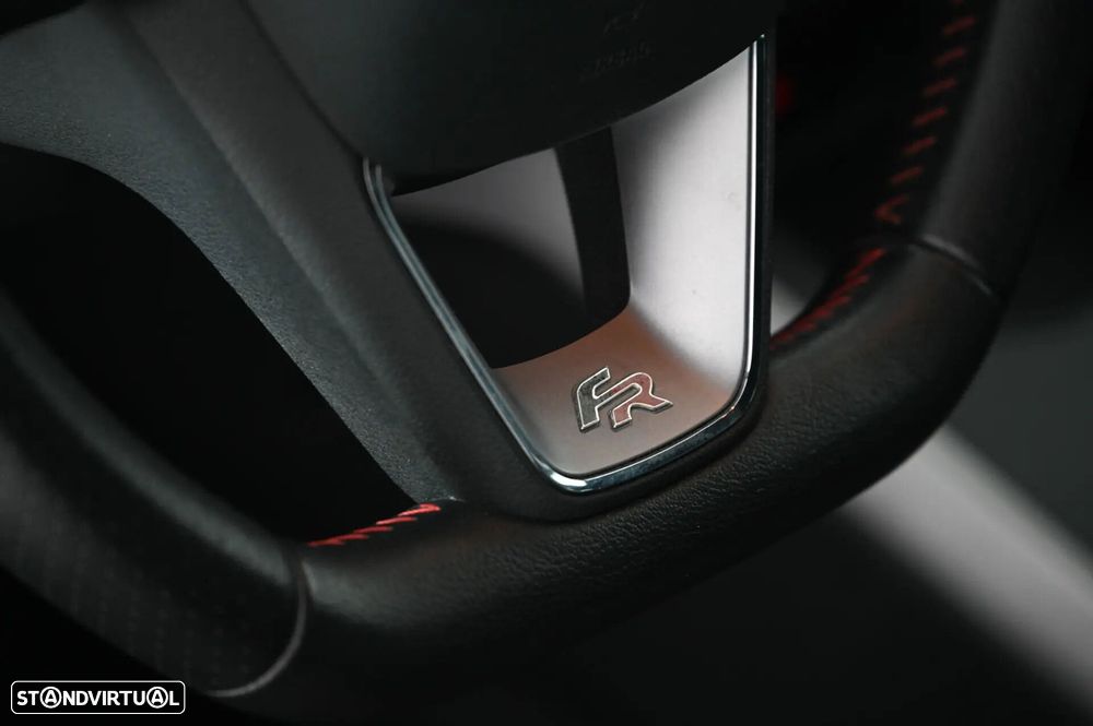 SEAT Arona 1.0 TSI FR - 28