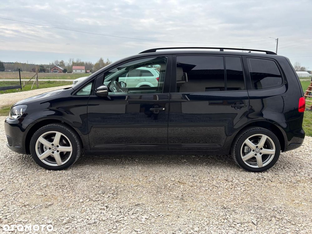 Volkswagen Touran 1.6 TDI DPF BlueMotion Technology Trendline - 14