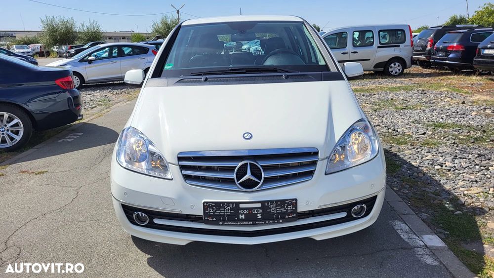 MERCEDES-BENZ A-Class 2012 — imagine 11