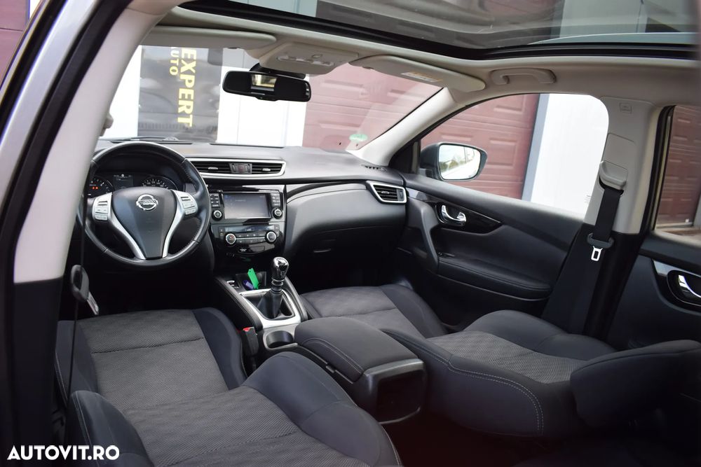 Nissan Qashqai 1.5 DCI N-Connecta - 7