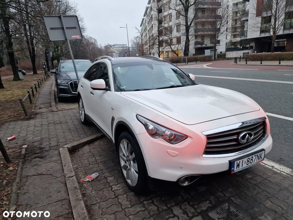Infiniti FX FX30d S Premium - 3