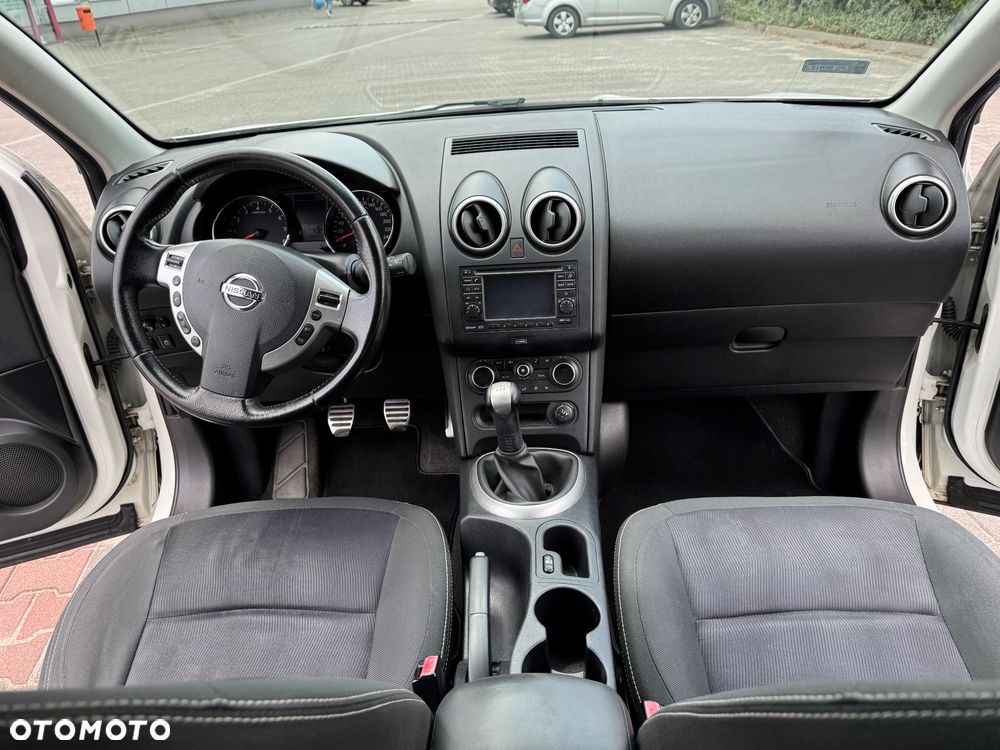 Nissan Qashqai - 18