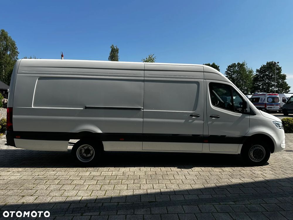 Mercedes-Benz Sprinter - 6