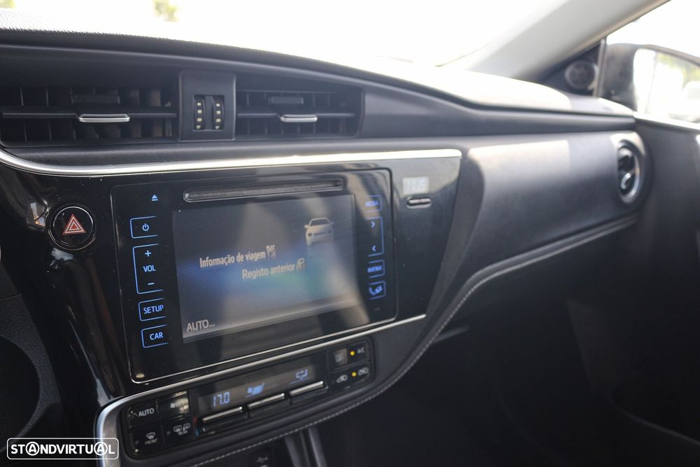 Toyota Auris Touring Sports 1.4 D-4D Comfort+Pack Sport - 28