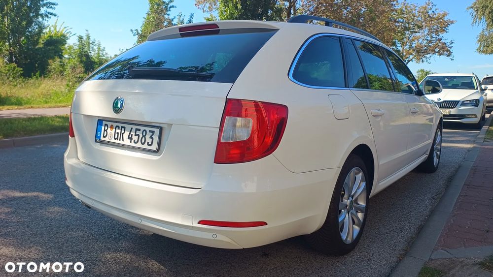 Skoda Superb Combi 2.0 TDI Comfort - 14