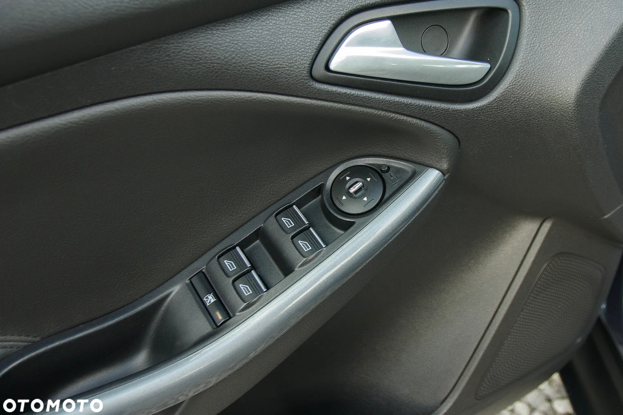 Ford Focus - 28