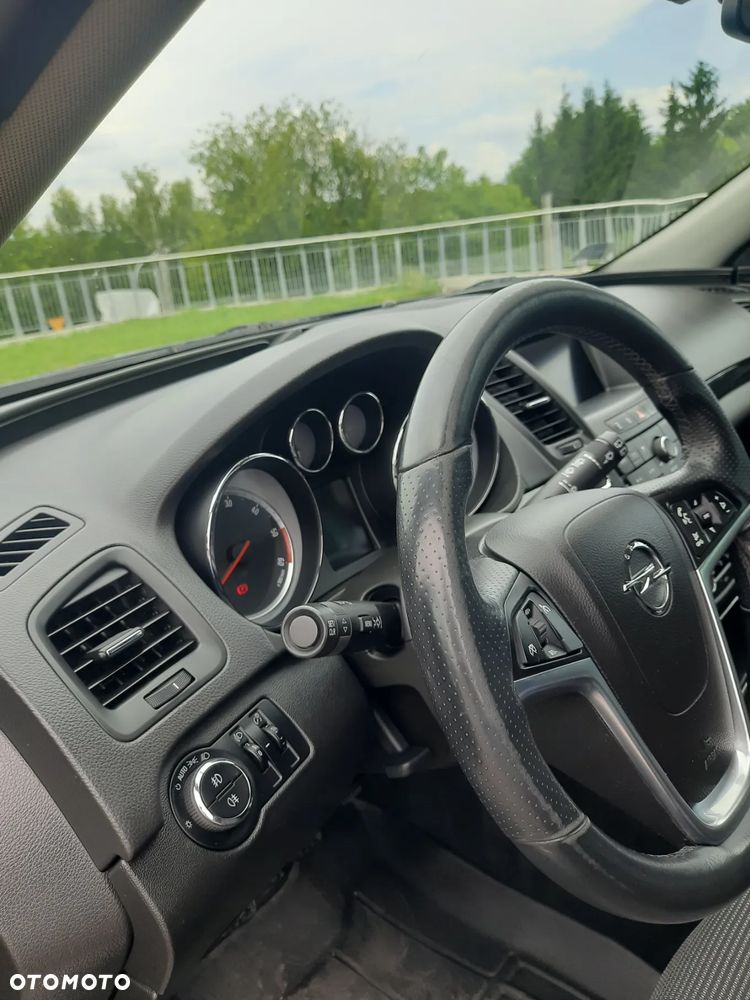 Opel Insignia 2.0 CDTI Sport - 11