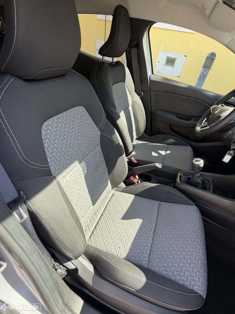 Renault Clio 1.0 TCe Evolution Bi-Fuel - 28