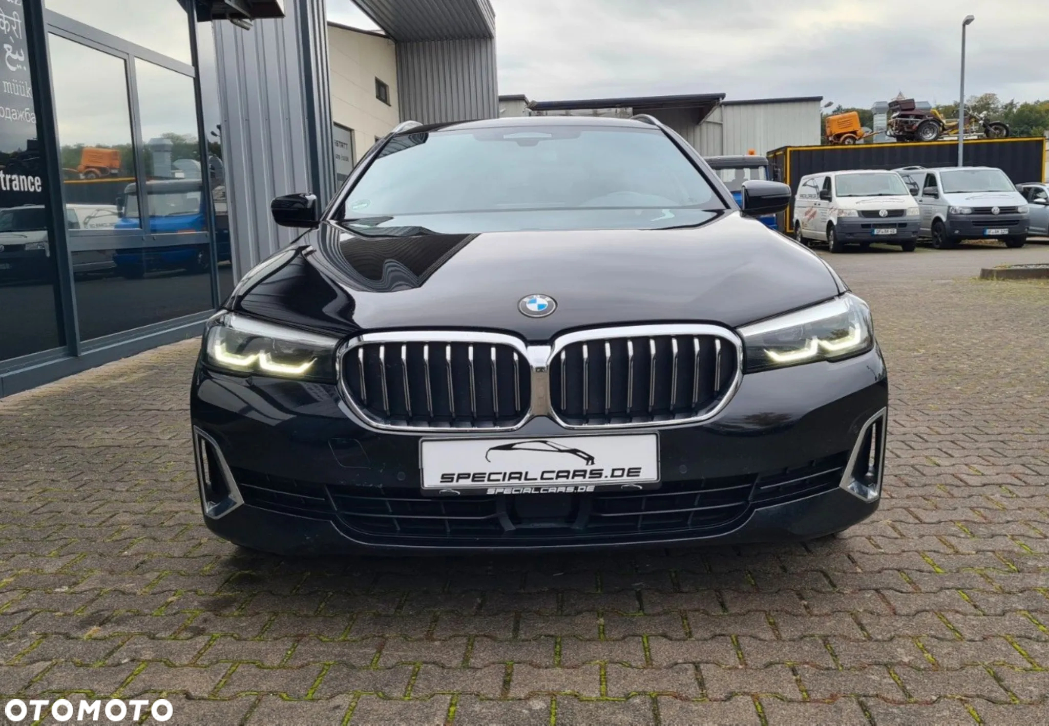 BMW Seria 5 520d Luxury Line - 2