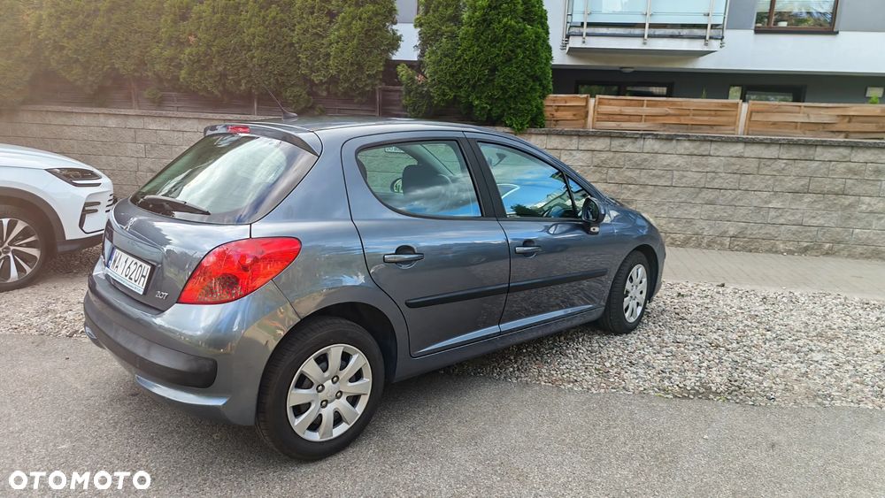Peugeot 207 1.4 16V Presence - 8