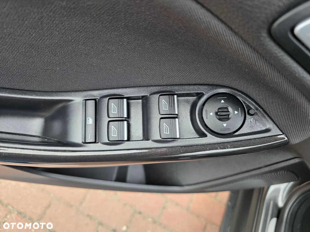 Ford Focus 1.5 TDCi DPF Start-Stopp-System Titanium - 17
