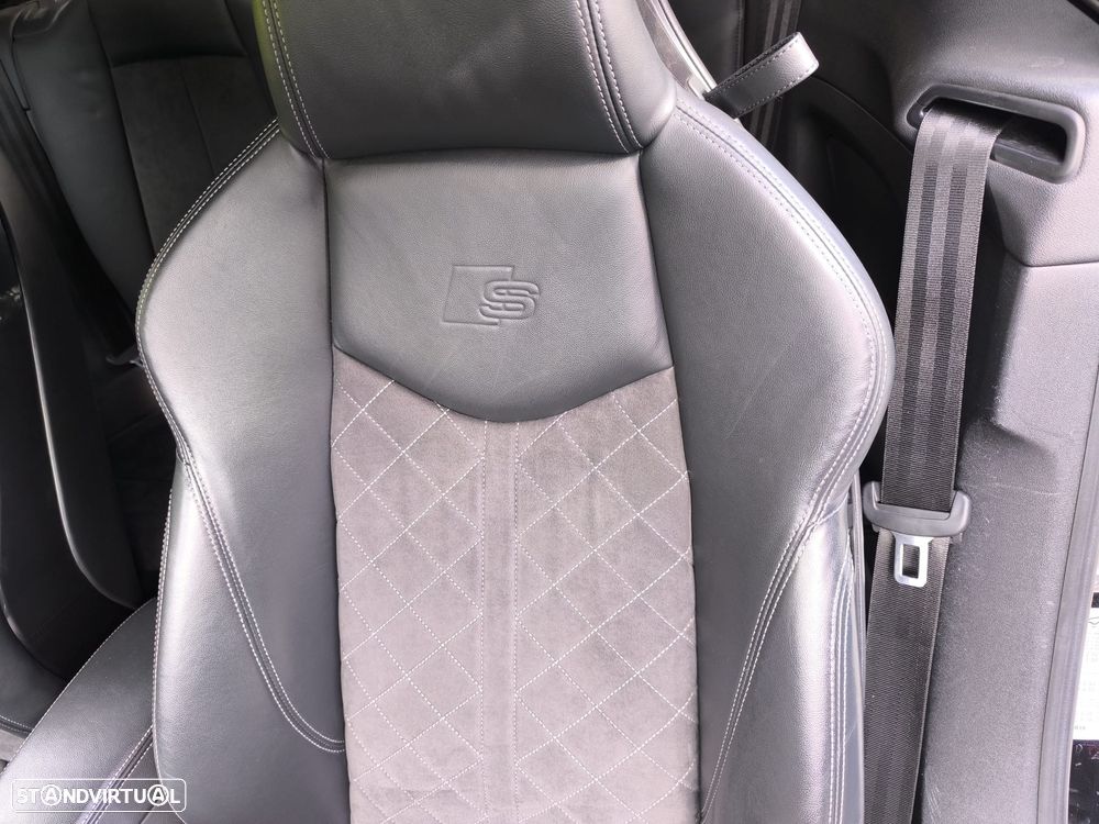 Audi TT Coupé 45 TFSI quattro S tronic - 13