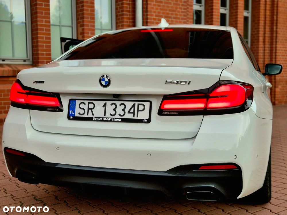 BMW Seria 5 540i xDrive mHEV M Sport sport - 14