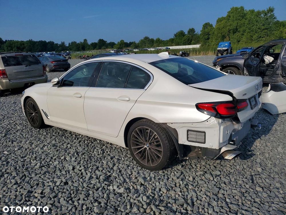BMW Seria 5 530i xDrive Luxury Line - 3