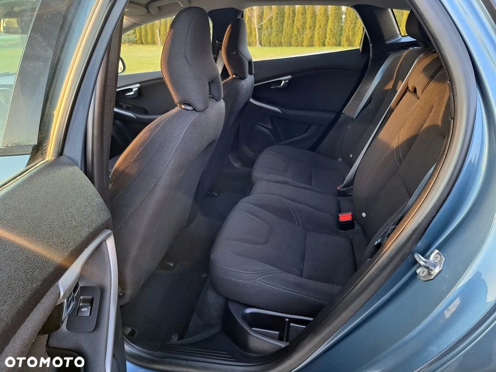 Volvo V40 D2 Kinetic - 18