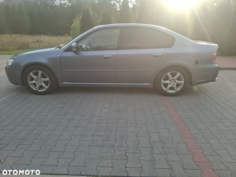 Subaru Legacy - 7