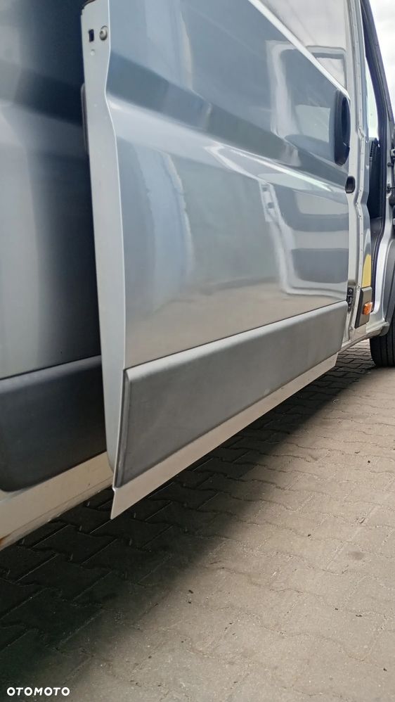F.V BOCZNE Drzwi L2 PRAWE PRZESUWNE SREBRNY METALIK uzbrojone KOMPLETNE  PEUGEOT BOXER FIAT DUCATO CITROEN JUMPER Drzwi gotowe do założenia MONTAŻ - 4